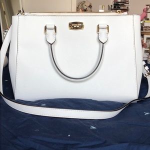 ✨NEW✨ Michael Kors Purse 2017